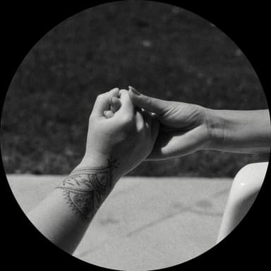 Sex & Relationship Coaching - couples therapy using somatic sexology for deeper intimacy and connection